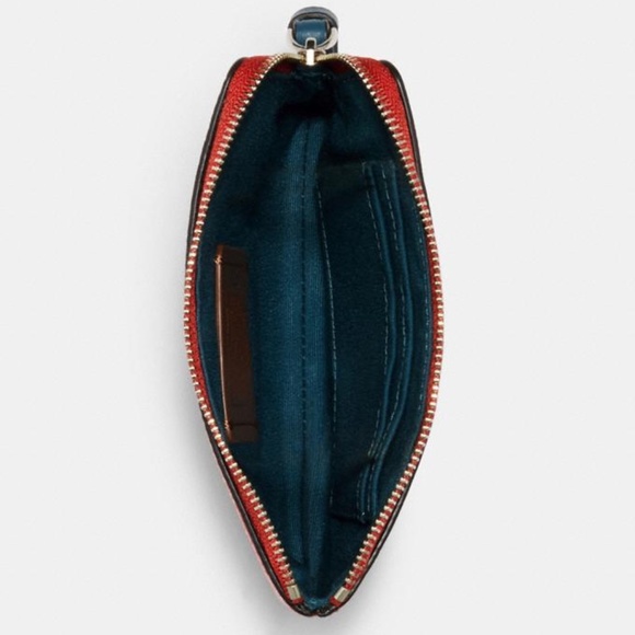 🔥Coach x Marvel │ Leather Wristlet w/ Spider-Man - Picture 4 of 6